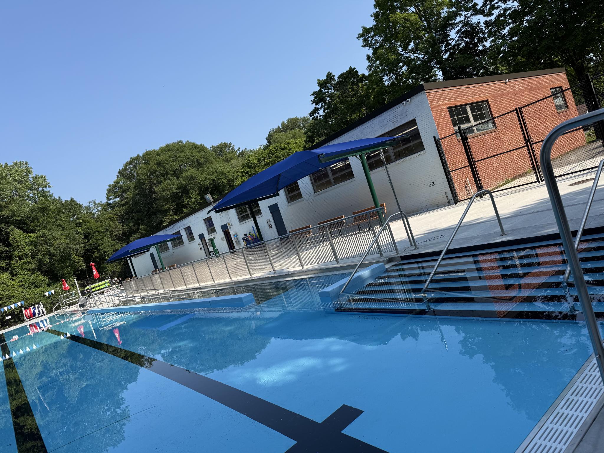 Hall Memorial Pool and Splash Pad - Boys & Girls Club of Metro North